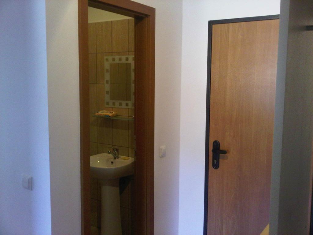 Mountain View Nest Apartment Sinaia Bagian luar foto